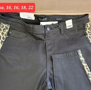 Black with leopard sides